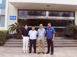 宁德时代质量总监岳嵩一行来世界杯中国官网-世界杯(中国)一站式服务平台精密指导工作